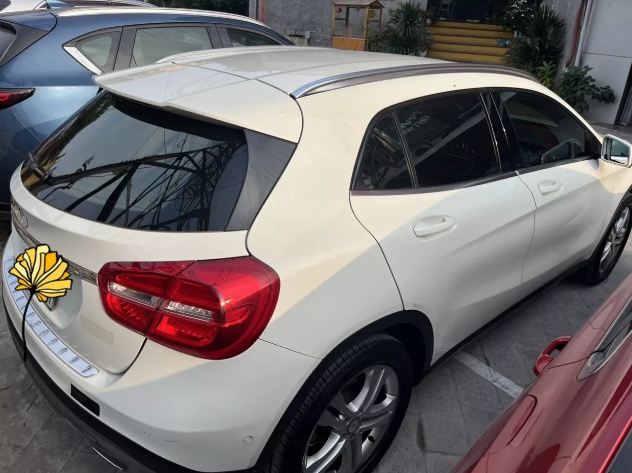 Mercedes-Benz GLA 200 2015 - Chính chủ nữ cần bán xe ô tô GLA 200 Sản xuất năm 2015 