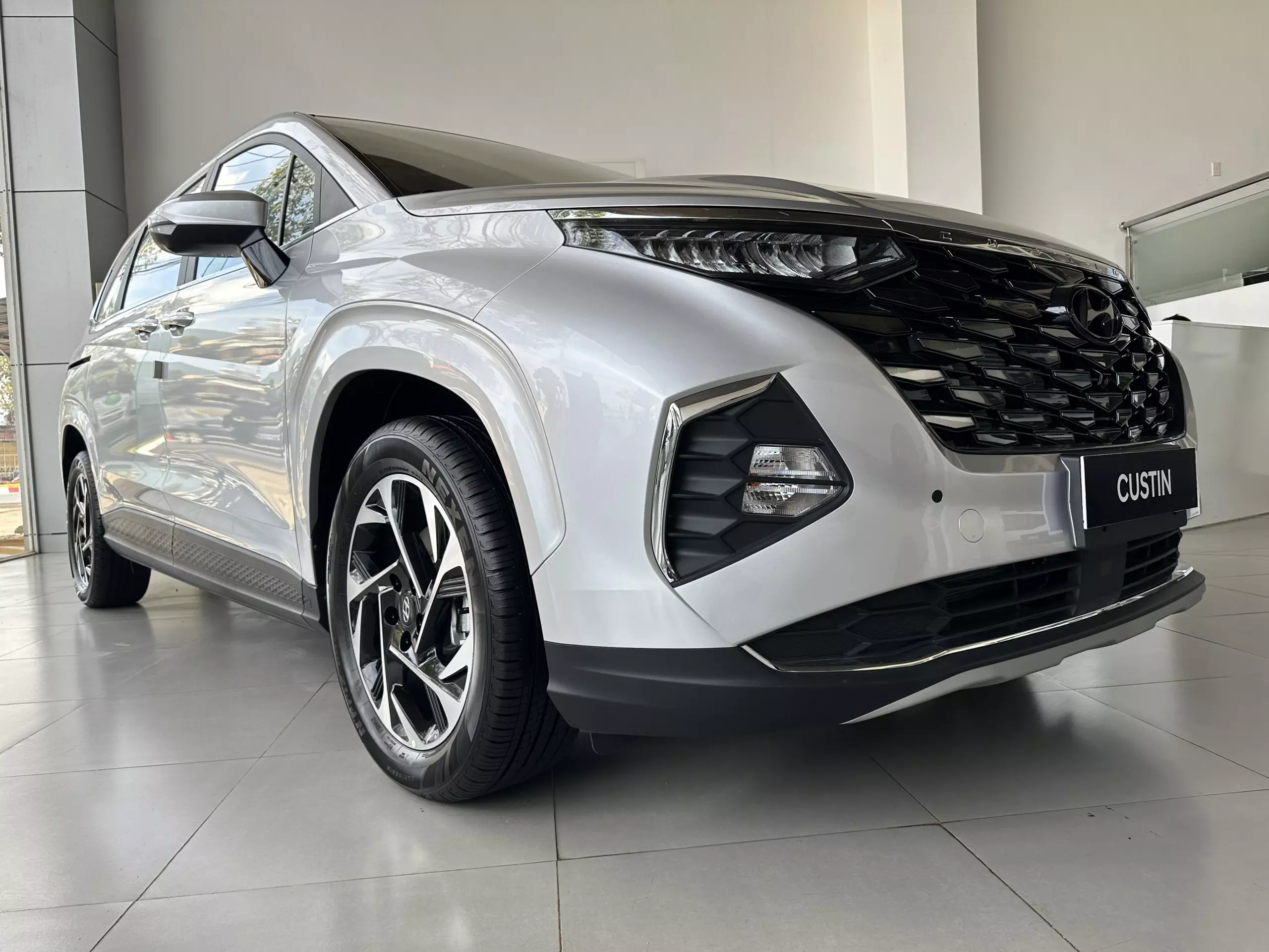 Hyundai Hyundai khác 2023 - Bán Hyundai Hyundai khác sản xuất 2023, màu bạc, giá tốt