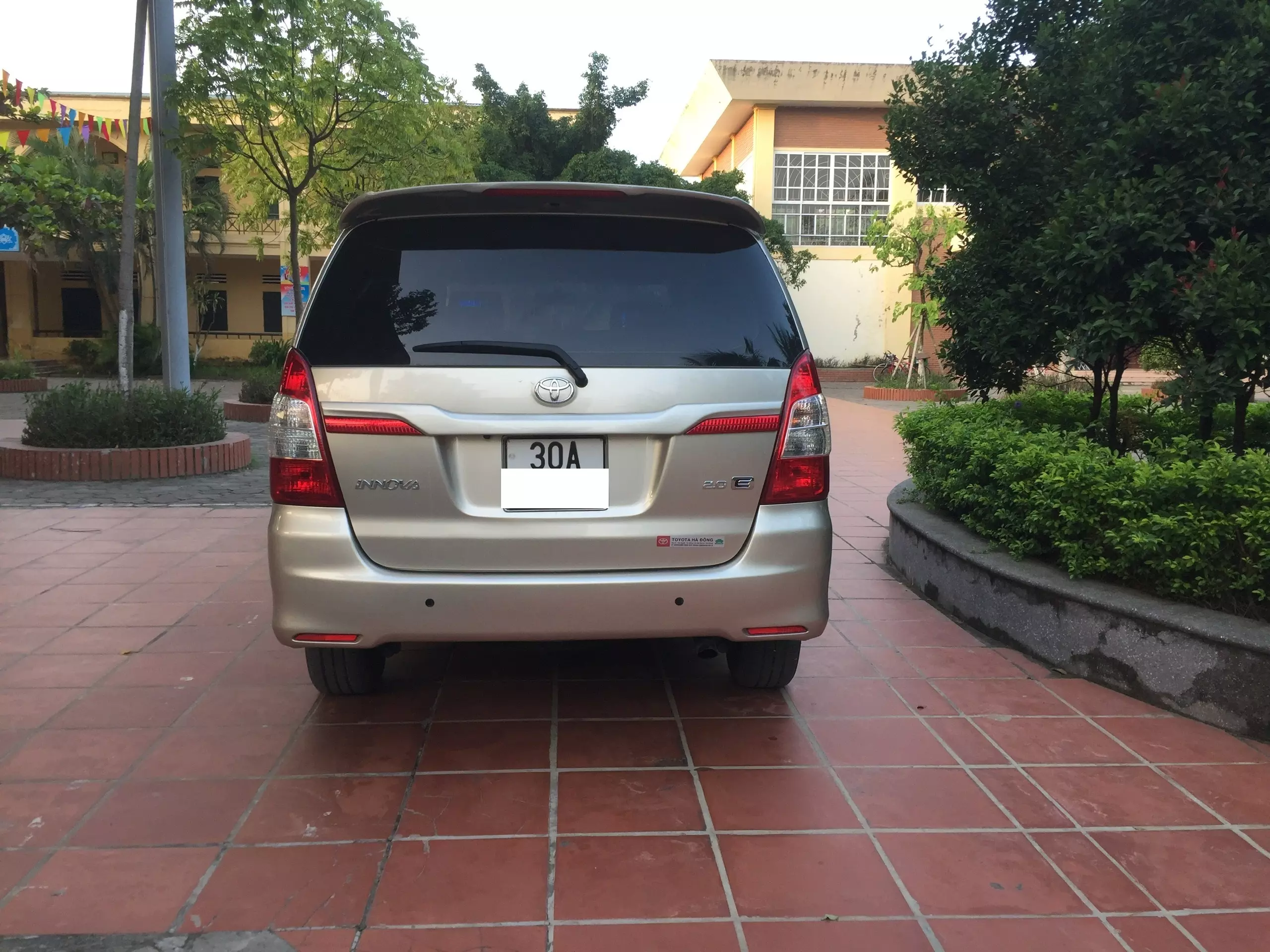 Toyota Innova 2.0E 2016 - Tôi cần bán chiếc xe 