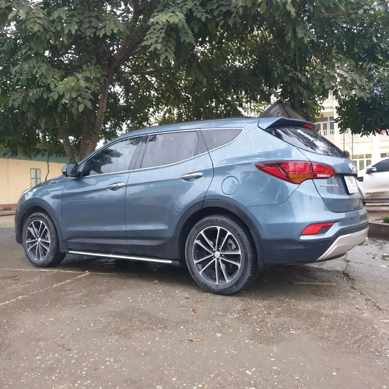 Hyundai Santa Fe 2017 - CHÍNH CHỦ CẦN BÁN XE SANTAFE ĐỜI 2017 2.4L BẢN FULL