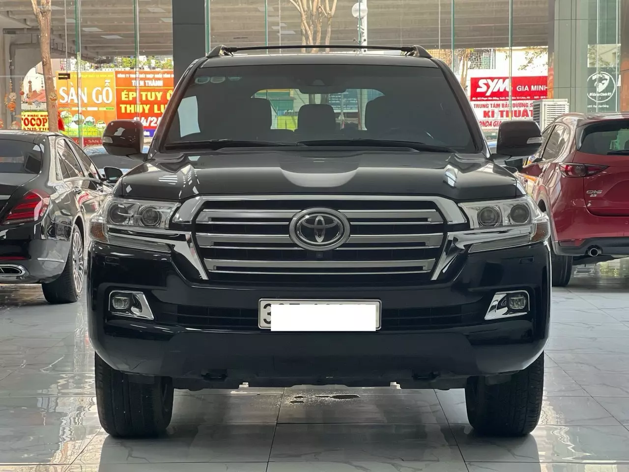 Toyota Land Cruiser 5.7 nhập Mỹ  2016 - Bán Toyota Land Cruiser 5.7 nhập Mỹ 2016, 1 chủ, lăn bánh hơn 4 vạn km