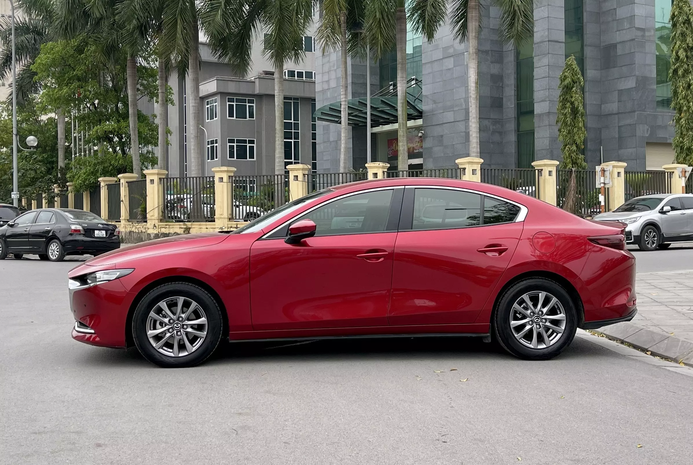 Mazda 3 2022 - Chính chủ cần bán xe Mazda 3-1.5 luxury đỏ phale 