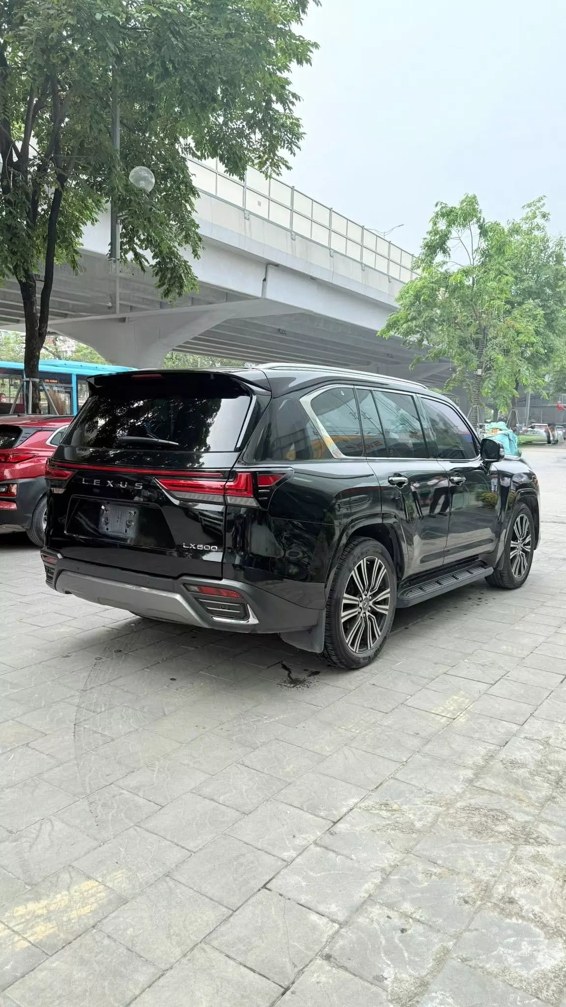 Lexus LX 600 Urban 7 chỗ  2023 - Lexus LX600 siêu lướt 7 chỗ, sản xuất 2023.