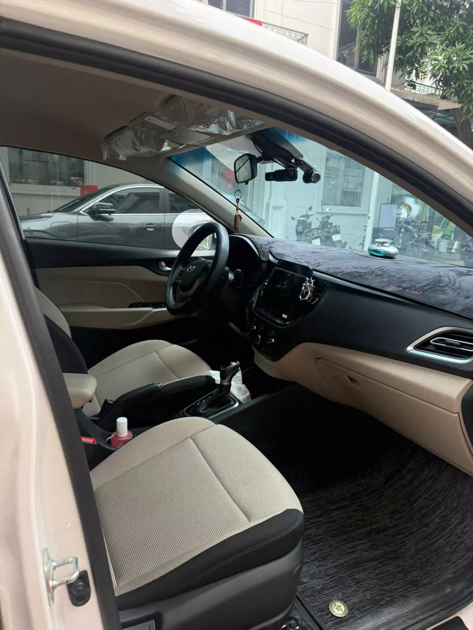 Hyundai Accent 2023 - Chính chủ bán xe Hyundai Accent sản xuất năm 2023 , một chủ từ đầu 