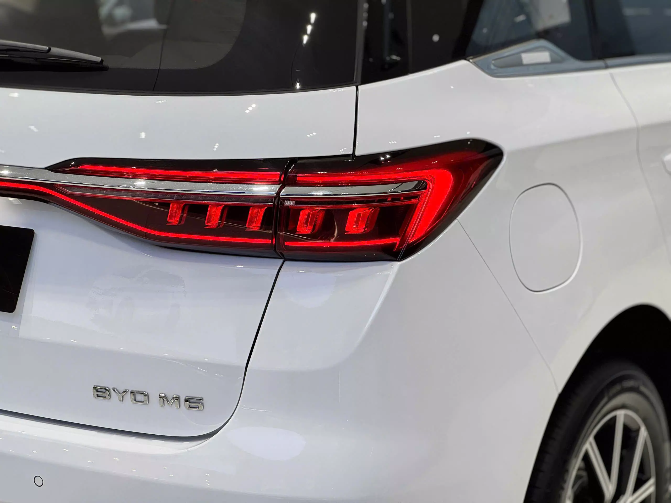 BYD F6 2025 - BYD M6 - Xe thuần điện 7 Chỗ tốt nhất hiện nay. 