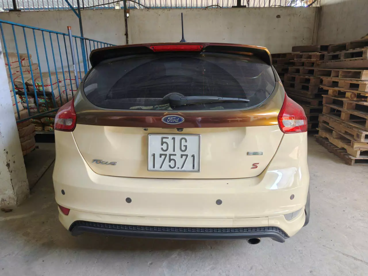 Ford Focus 2018 - BÁN Ford Focus 2018 – XE CHÍNH CHỦ – GIÁ TỐT