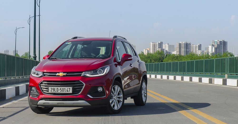 Đánh giá xe Chevrolet Trax 2017: Một ngoại hình khỏe khoắn khi nhìn từ cạnh bên