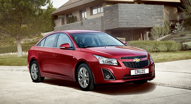 Chevrolet Cruze 1.8 sang trọng mà hiện đại 