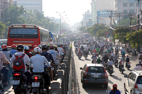 Quy tắc an toàn khi lưu thông trên làn đường hỗn hợp a2.