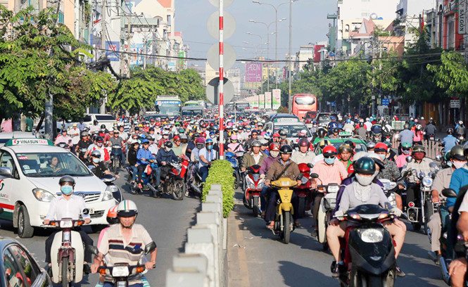 Quy tắc an toàn khi lưu thông trên làn đường hỗn hợp a1