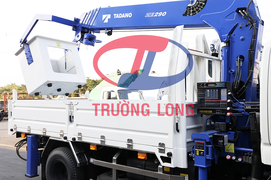 Bán xe tải cẩu 3 tấn rưỡi kèm cần cẩu Tadano 3 tấn | Hino 300 XZU342L ...