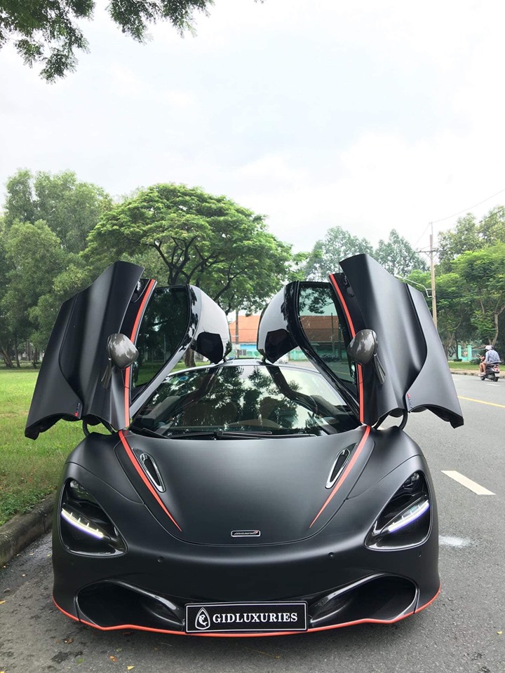 McLaren 720S chuyển nhượng về showroom xe sang đất Hà thành 1