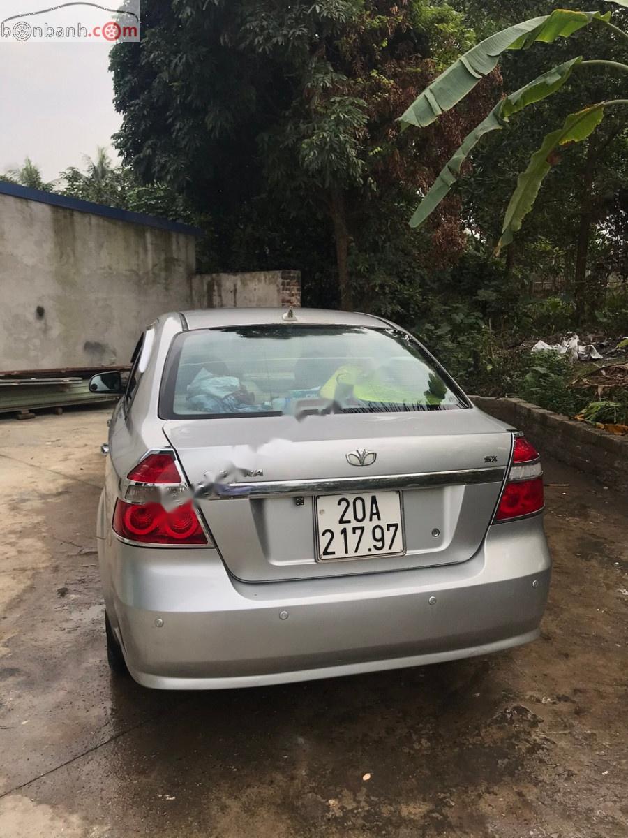 Cần bán gấp Daewoo Gentra SX 1.5 MT đời 2009 xe gia đình