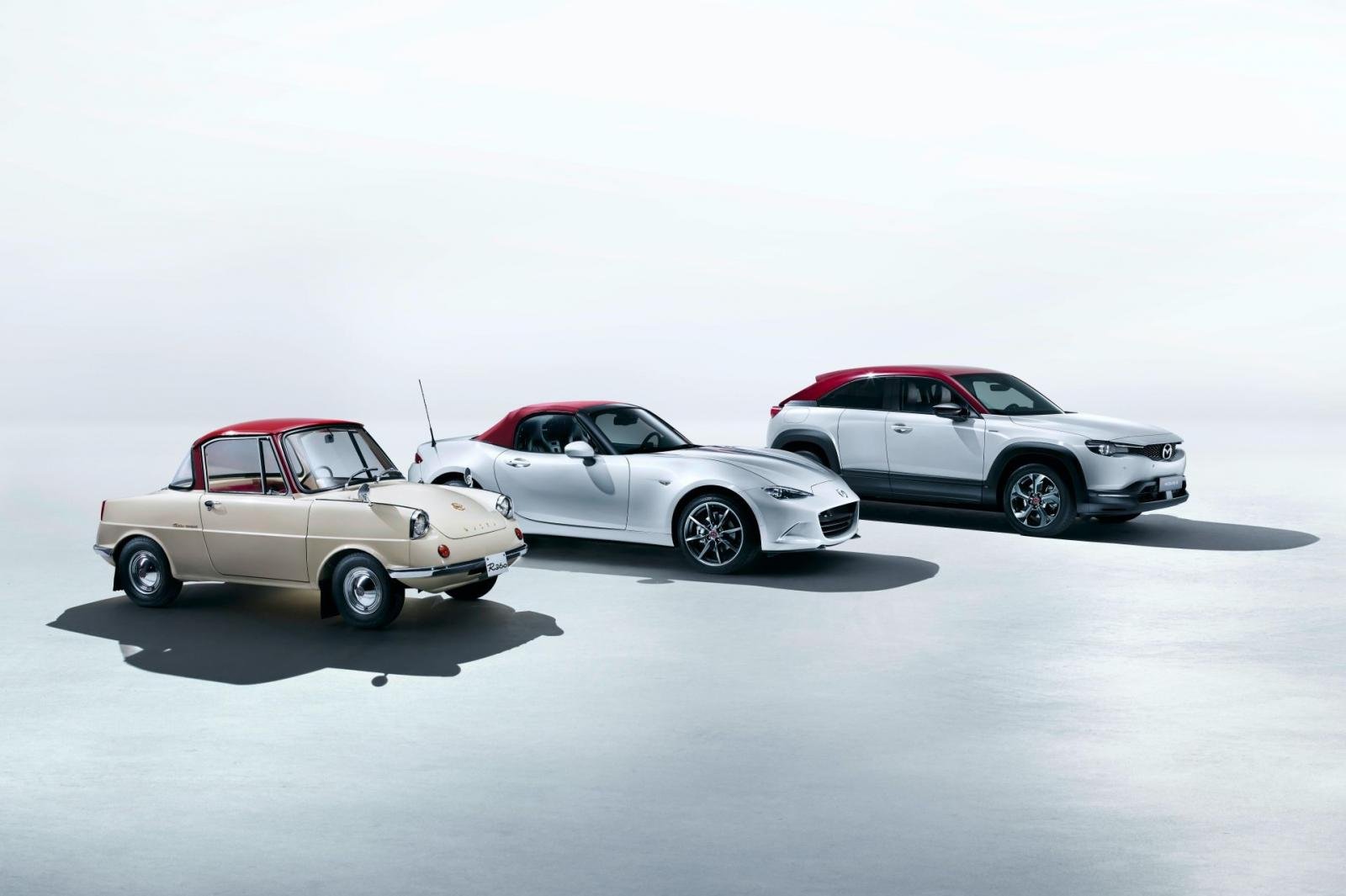Triển lãm Geneva bị hủy vì COVID-19, Mazda trình làng bộ sưu tập kỷ niệm 100 năm tại quê nhà