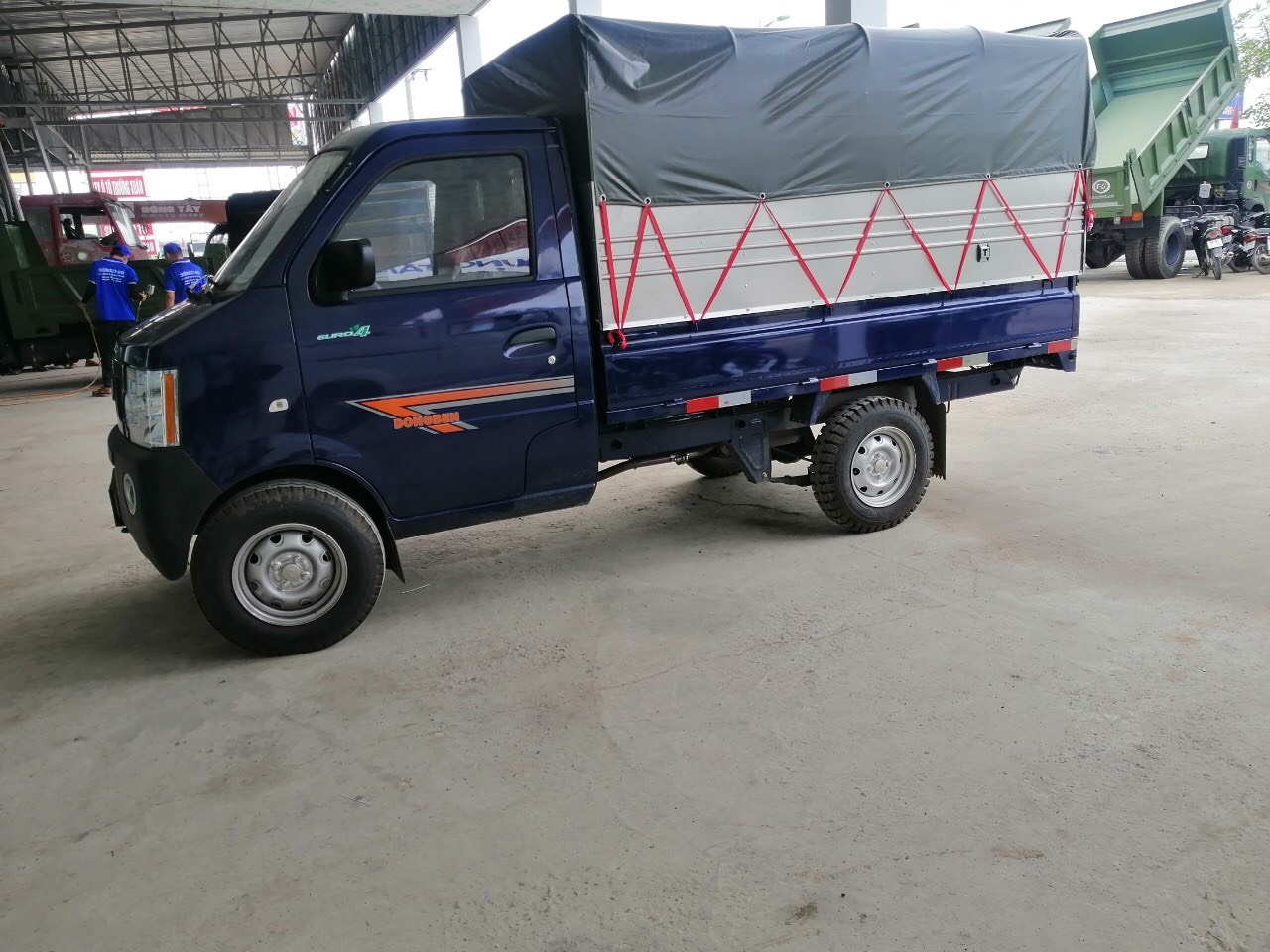 Mua bán ô tô Xe tải 500kg - dưới 1 tấn 2020 giá 165 triệu - 1849875