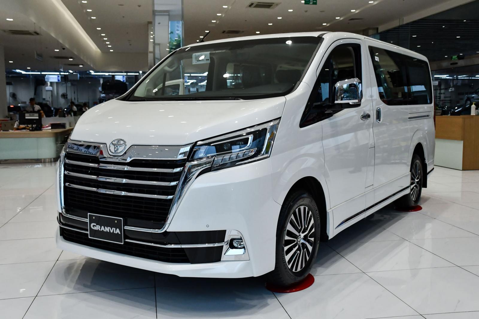 Toyota Granvia