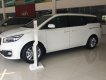 Kia Sedona 2016 - Cần bán xe Kia Sedona đời 2016, màu trắng