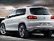 Volkswagen Tiguan 2016 - Dòng SUV nhập Đức Mạnh Mẽ Volkswagen Tiguan 2.0l, màu bạc, LH để nhận CTKM