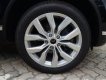 Volkswagen Touareg 2016 - Bán Volkswagen Touareg 3.6l GP, đời 2016, màu nâu, xe nhập Đức. Tặng 100% thuế trước bạ+tất cả chi phí