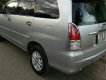 Toyota Innova  2 0G   2011 - Cần bán xe Toyota Innova 2 0G năm 2011, màu bạc xe gia đình, giá tốt