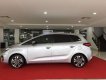 Kia Rondo 2.0L 2017 - Xe Kia Rondo 2017 bảy chỗ, giá tốt nhất, hỗ trợ trả góp giao xe tại nhà
