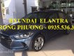 Hyundai Elantra 2018 - Cần bán xe Hyundai Elantra đời 2018, màu xanh lam