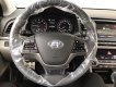 Hyundai Elantra 2.0 AT 2017 - Bán Hyundai Elantra đời 2017 - Màu vàng cát