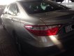 Toyota Camry LE SE 2016 - Cần bán gấp Toyota Camry LE sản xuất 2016, màu vàng, nhập khẩu