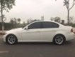 BMW 323i 2009 - Bán ô tô BMW 323i đời 2009 màu trắng, giá chỉ 555 triệu, xe nhập