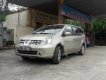 Nissan Livina 2011 - Bán ô tô Nissan Livina sản xuất 2011, màu vàng