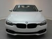 BMW 3 Series 320i 2017 - Bán xe BMW 320i 2017, màu trắng, nhập khẩu chính hãng, có xe giao ngay, giá rẻ nhất