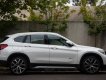 BMW X1 sDrive18i 2017 - Bán xe BMW X1 sDrive18i năm 2017, màu trắng, nhập khẩu nguyên chiếc