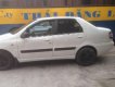 Fiat Siena 2002 - Bán Fiat Siena 2002 số sàn, xe gia đình đẹp