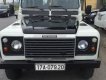 LandRover Defender 110 2003 - Bán LandRover Defender 110 sản xuất 2003, màu trắng, xe nhập, 780tr