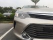 Toyota Camry 2.5G 2018 - Bán xe Toyota Camry 2.5G đời 2018, màu vàng