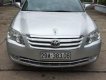 Toyota Avalon 2006 - Bán Toyota Avalon 2006, màu bạc số tự động, giá chỉ 650 triệu