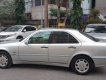 Mercedes-Benz C200  2.0 MT  2000 - Chính chủ bán xe Mercedes C200 2.0 MT sản xuất 2000, màu bạc