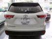 Toyota Highlander LE 2015 - Cần bán xe Toyota Highlander LE đời 2015, màu trắng, xe nhập