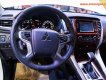 Mitsubishi Pajero Sport 2017 - Cần bán xe Mitsubishi Pajero Sport 2017, màu trắng, nhập khẩu