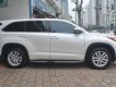 Toyota Highlander LE 2011 - Bán Toyota Highlander LE đời 2011, màu trắng, xe nhập, xe công ty xuất hóa đơn