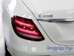 Mercedes-Benz E class E200 2017 - Bán xe Mercedes E200 sản xuất 2017, màu trắng