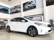 Kia Cerato 1.6AT  2018 - Bán Kia Cerato 1.6AT 2018 bản nâng cấp thể thao. Hỗ trợ trả góp lãi suất thấp, trả trước chỉ từ 140tr đồng