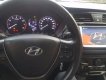 Hyundai i20 2015 - Cần bán gấp Hyundai i20 đời 2015, màu đỏ, nhập khẩu số tự động