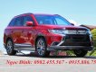 Mitsubishi Stavic 2.0 CVT 2017 - Khuyến mãi Outlander Đà Nẵng, Outlander giá sốc Đà Nẵng, giá xe Outlander 2017 Đà Nẵng