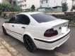 BMW 3 Series 318i 2005 - Cần bán xe BMW 3 Series 318i năm 2005, màu trắng xe gia đình