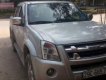 Isuzu Dmax 2009 - Cần bán gấp Isuzu Dmax đời 2009, màu bạc, 300 triệu