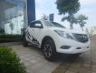 Mazda BT 50 2018 - Cần bán Mazda BT-50 2.2 AT màu bạc và trắng, ưu đãi hấp dẫn, có xe giao ngay. Lh 0938 907 088 Toàn Mazda