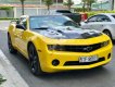 Chevrolet Camaro 2011 - Cần bán gấp Chevrolet Camaro sản xuất 2011, màu vàng, xe nhập