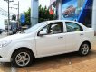 Chevrolet Aveo LT 2017 - Cần bán xe Chevrolet Aveo LT đời 2017, 459tr, hỗ trợ vay ngân hàng 80%, gọi Ms. Lam 0939183718