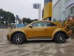 Volkswagen New Beetle 2.0 TSI 2018 - Bán Volkswagen Beetle Dune huyền thoại, mầu vàng duy nhất mới về VN